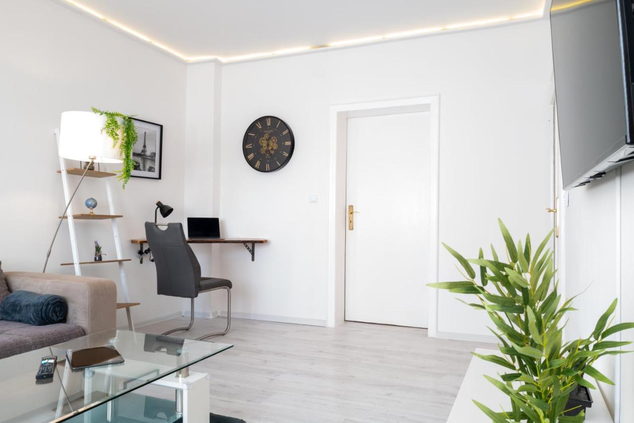 #411 Comfort-Wohnung In Muelheim Muelheim an der Ruhr Luaran gambar
